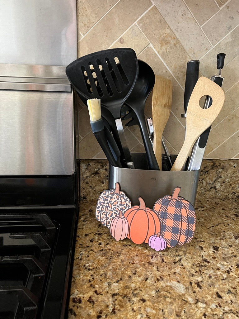Group of Pumpkins Table Topper