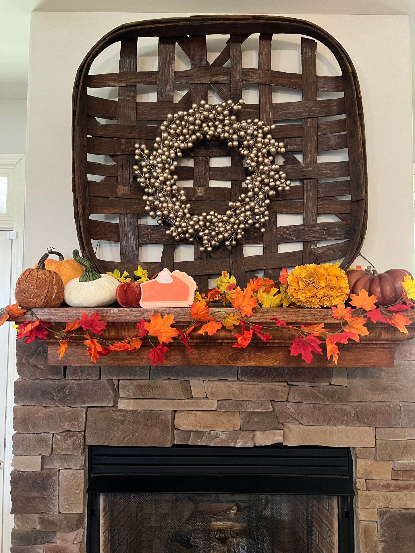 Pumpkin Slice Table Topper
